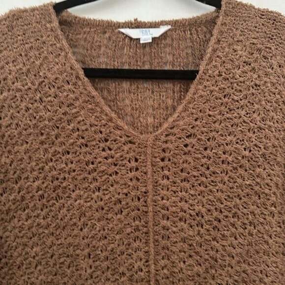 Time And Tru Brown V-Neck Loose Knit Sweater Size L (12-14) - Picture 2 of 7